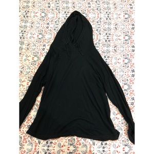 Black pullover flowy sweater!